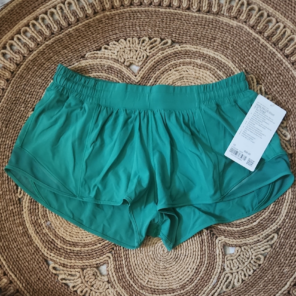 Lululemon Hotty Hot LR Shorts